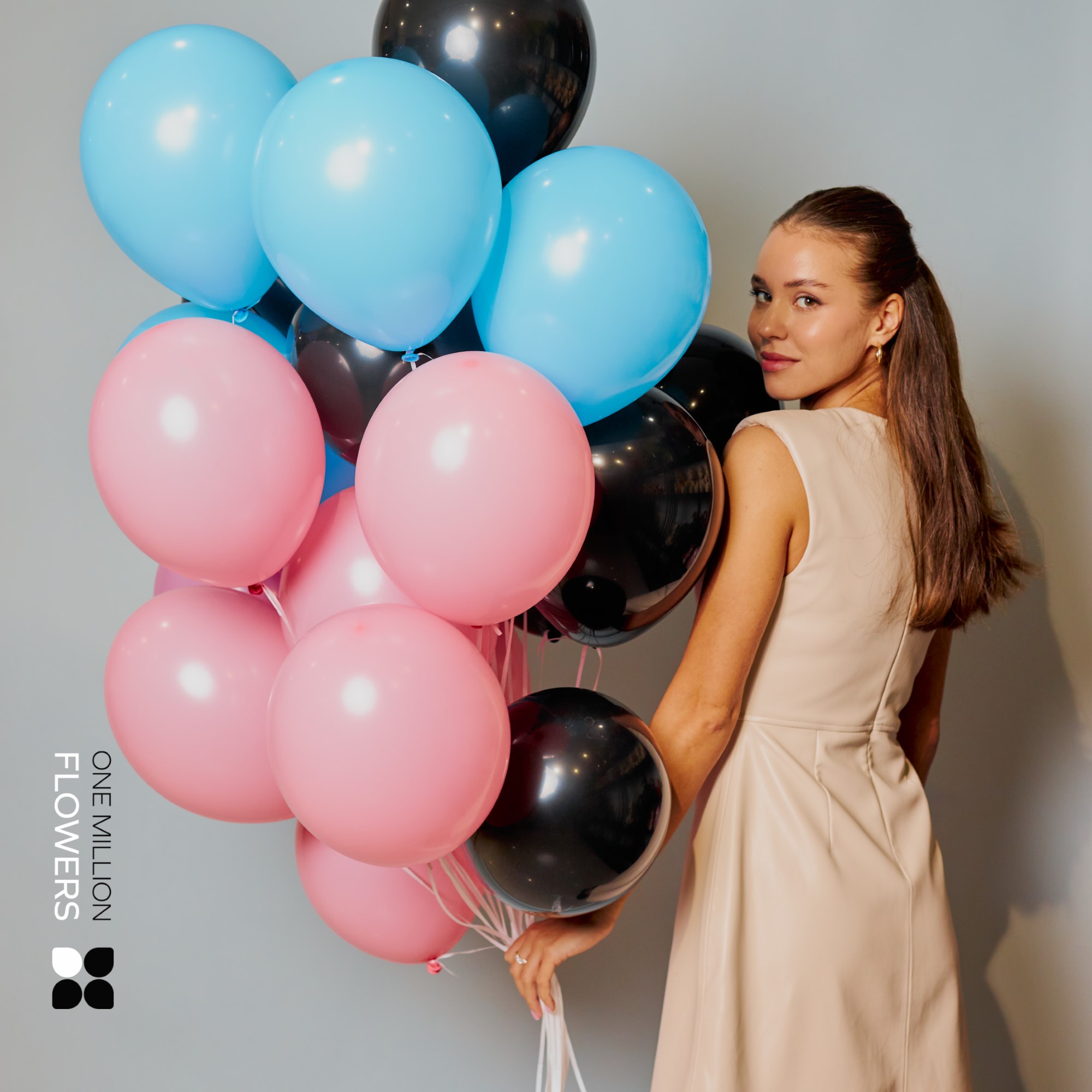 Набор из 25 шаров Black Pink